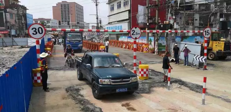 潮南災(zāi)害重建：司馬浦司馬橋北側(cè)鋼便橋提前六天半完成